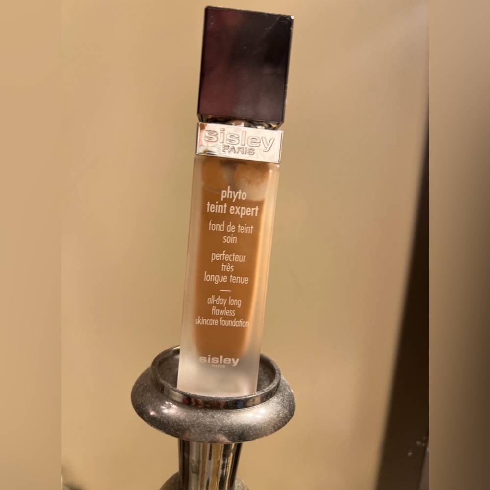 SISLEY SISLEYA LE TEINT Anti-Aging Foundation 4 Used. 3/4 full.